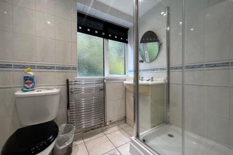 4b274189-84d3-4843-96bc-4743ebeed44f