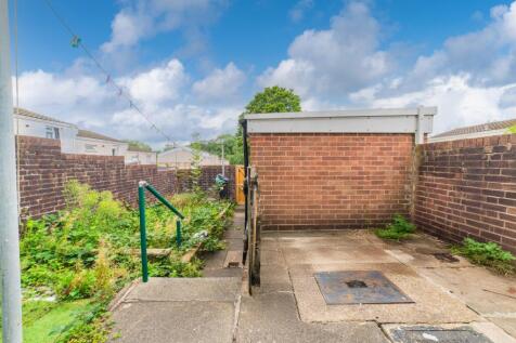 Call 02920 454555 to secure your viewing_6