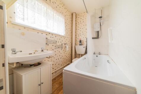 Call 02920 454555 to secure your viewing_11