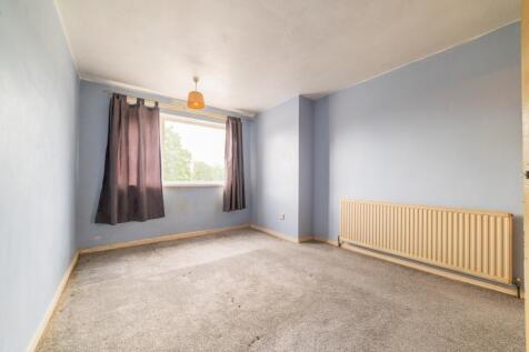 Call 02920 454555 to secure your viewing_15