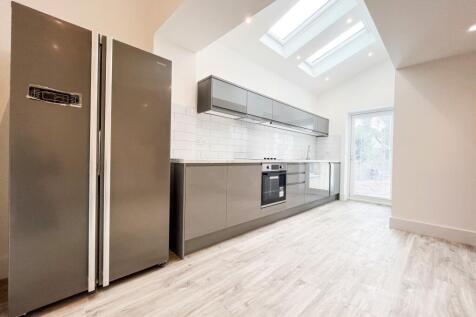 Call 02920 454555 to secure your viewing_25