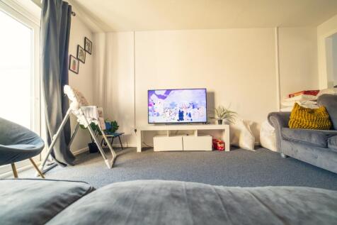 Call 02920 454555 to secure your viewing_3