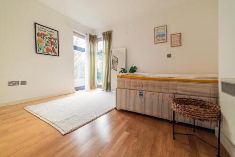 Call 02920 454555 to secure your viewing_8