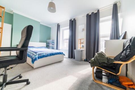 Call 02920 454555 to secure your viewing_11