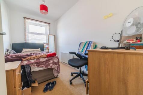 Call 02920 454555 to secure your viewing_10
