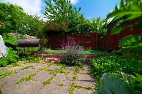 Call 02920 454555 to secure your viewing_9