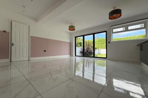 Call 02920 454555 to secure your viewing_3