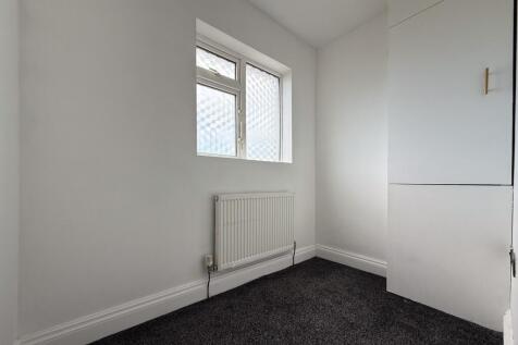 Call 02920 454555 to secure your viewing_14