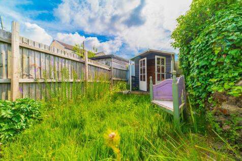 Call 02920 454555 to secure your viewing_8