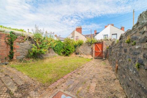 Call 02920 454555 to secure your viewing_11