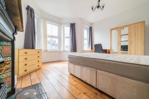 Call 02920 454555 to secure your viewing_7