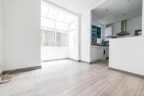Call 02920 454555 to secure your viewing_5