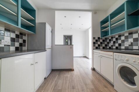 Call 02920 454555 to secure your viewing_8