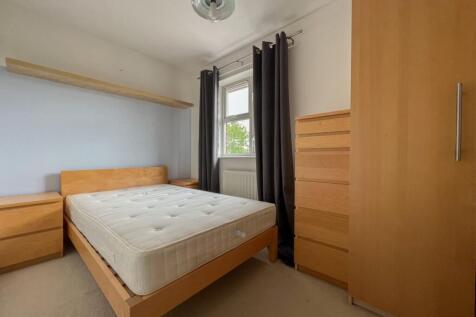Call 02920 454555 to secure your viewing_3