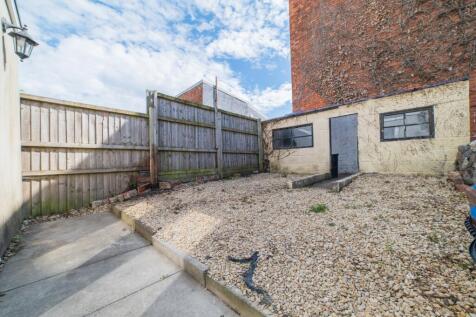 Call 02920 454555 to secure your viewing_10