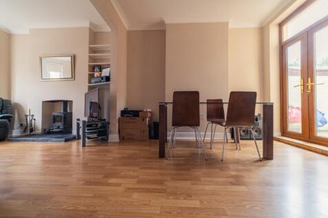 Call 02920 454555 to secure your viewing_7