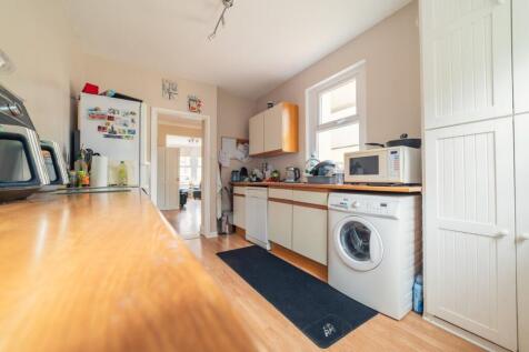Call 02920 454555 to secure your viewing_12
