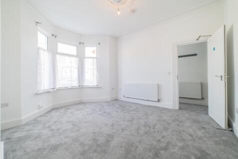Call 02920 454555 to secure your viewing_4