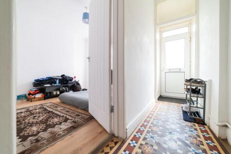 Call 02920 454555 to secure your viewing_1