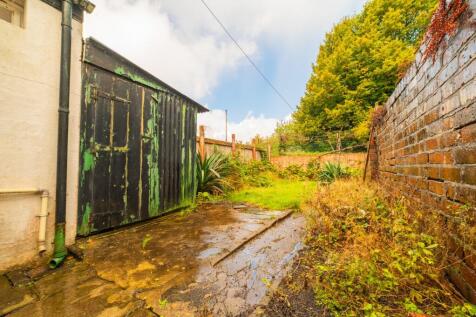 Call 02920 454555 to secure your viewing_12