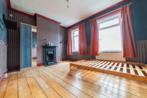 Call 02920 454555 to secure your viewing_11