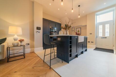 Award-winning Media team on EVERY Listing_8