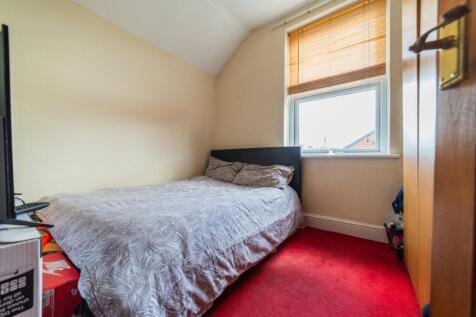 Call 02920 454555 to secure your viewing_19