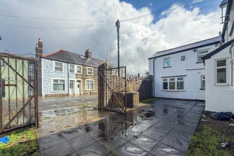 Call 02920 454555 to secure your viewing_2