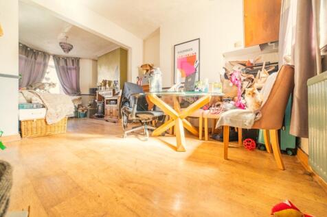 Call 02920 454555 to secure your viewing_10