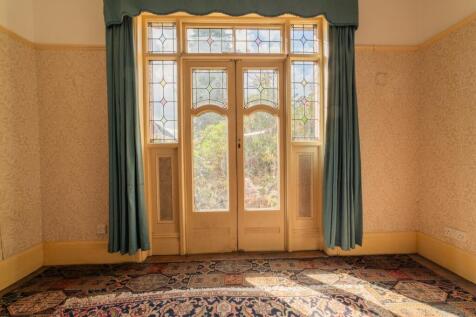 Call 02920 454555 to secure your viewing_8