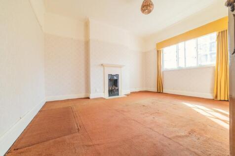 Call 02920 454555 to secure your viewing_19