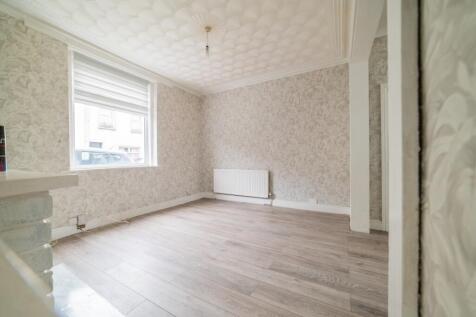 Call 02920 454555 to secure your viewing_14