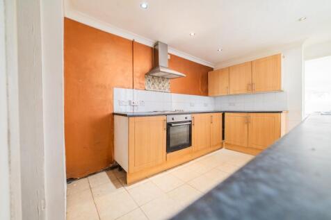 Call 02920 454555 to secure your viewing_11