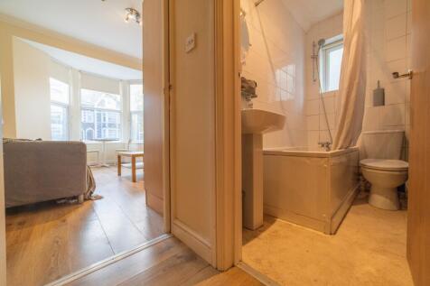 Call 02920 454555 to secure your viewing_4