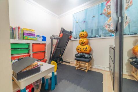 Call 02920 454555 to secure your viewing_9