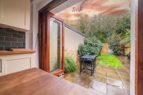 Call 02920 454555 to secure your viewing_18