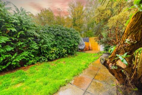 Call 02920 454555 to secure your viewing_20