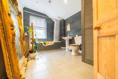 Call 02920 454555 to secure your viewing_14