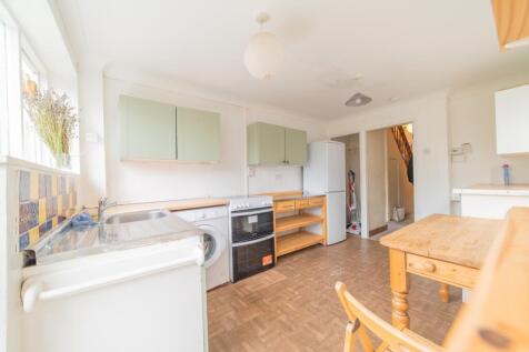 Call 02920 454555 to secure your viewing_10