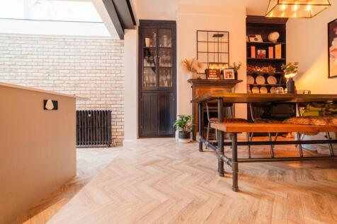 Award-winning Media team on EVERY Listing_9