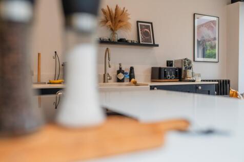 Award-winning Media team on EVERY Listing_24