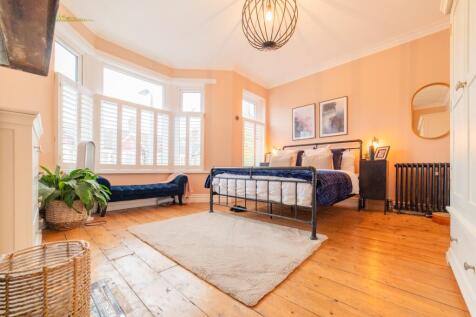 Award-winning Media team on EVERY Listing_34