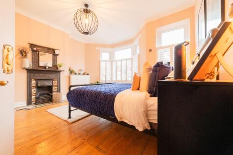 Award-winning Media team on EVERY Listing_32