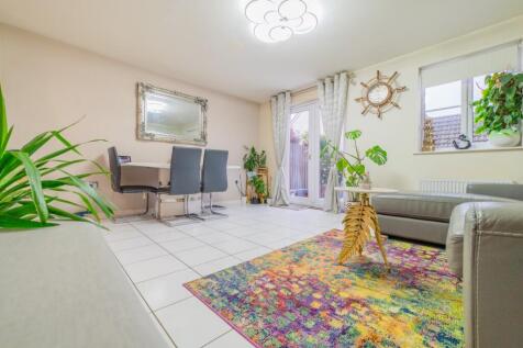 Award-winning Media team on EVERY Listing_7