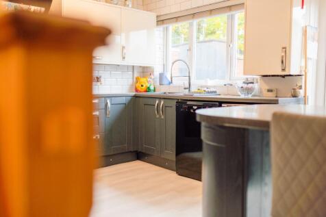 Award-winning Media team on EVERY Listing_23