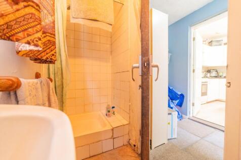 Call 02920 454555 to secure your viewing_8