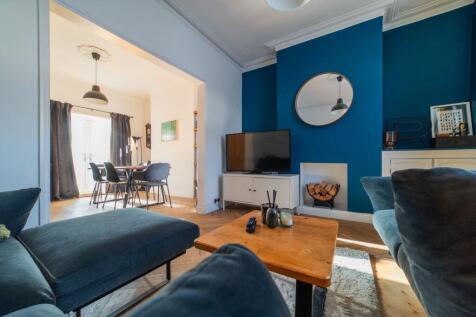 Award-winning Media team on EVERY Listing_5