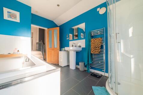 Award-winning Media team on EVERY Listing_12