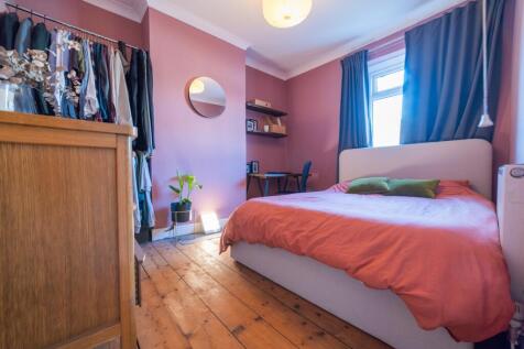 Award-winning Media team on EVERY Listing_18