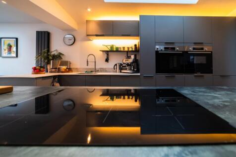 Award-winning Media team on EVERY Listing_7